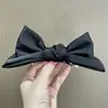Zhao Lusi mesmo estilo preto laço tridimensional presilha para cabelo acessório de cabeça grampo de cabelo feminino verão simples temperamento presilha superior grampo de cabelo moderno