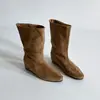 Botas de Gamuza con Punta Francesa Estrechas hasta Media Pantorrilla para Mujer 2026 Otoño/Invierno Nuevas Suela Suave Tacón Oculto Botas de Moda de Nicho de Moda