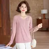 Nueva camiseta básica de estilo chino para madre, nueva camiseta festiva y elegante de primavera y otoño, top de manga larga de talla grande para mujeres de mediana edad y mayores