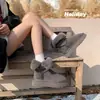 Botas de Neve Cinzas Femininas Cano Médio 2026 Inverno Novo Estilo Solado Grosso Aumenta Altura Engrossado Forrado com Veludo Quente Dobrável Sapatos de Algodão Nordeste