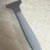 Raspador de degelo para geladeira de fundo plano em aço inoxidável com cabo antiderrapante, não danifica o freezer, ferramenta de remoção de gelo, atacado de fábrica