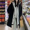 Abrigo de Imitación de Lana de Cordero Falso de Dos Piezas para Mujer, Nuevo Estilo Otoño e Invierno 2026, Abrigo Negro Engrosado de Alta Gama para Mujeres Menudas