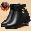 Zapatos acolchados de algodón para madres primerizas de otoño e invierno, botas cortas antideslizantes de tacón grueso con forro polar, botas cálidas para mujeres de mediana edad y mayores, botas de una sola capa de tacón medio para mujer