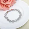 Elegante y Lujoso Conjunto Blanco Floral con Exquisito Diseño de Incrustaciones de Circonita, Cadena para Clavícula, Joyería de Gama Alta de Nicho para el Uso Diario de la Mujer