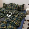 2026 Nova Classe A Grau Mãe e Bebê Verão Listras Retrô Estilo Old Money Conjunto de Quatro Peças Capa de Edredom Lençol de Cama para Dormitório Estudantil Três