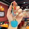 Llavero Creativo y de Moda con Bloques de Color y Cuentas, Totalmente Cubierto de Pedrería, Diseño de Fresa 3D, Lindo y Dulce, Accesorio de Alto Valor para Bolsos de Niñas