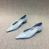 Sapatos femininos de couro encerado com bico fino estilo europeu, sapatos de salto baixo da moda para atacado, sapatos confortáveis com salto kitten vazados, novos estilos primavera e outono para mulheres