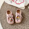 Sapatos Birkenstock para Meninas Outono 2025 Novos Sapatos Retrô Infantis Sapatos de Menina Solado Macio Sapatos Canguru Sapatos de Couro para Meninas