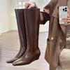 Elegantes y sofisticadas botas altas de estilo caballero con tacón de cuña para mujer, nuevo modelo 2025, botas largas rectas hasta la rodilla