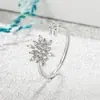 Anel de Floco de Neve de Diamante Único e Fashion para Mulheres, Anel Aberto com Design de Nicho, Anel Exquisito de Luxo Leve para Dedo Indicador