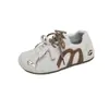 Zapatillas Zy8590 de Nicho Ugly-Cute con Suela Suave para Mujer Verano 2025 Nuevas Versátiles Zapatos de Entrenamiento Alemanes Zapatos Deportivos Casuales