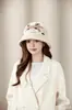 Gorro de pescador tejido de otoño e invierno para mujer, lindo diseño de reno, gorro de cubo cálido, gorro de lana versátil, hace que la cara se vea más pequeña, moderno para ir al trabajo