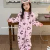 Saco de dormir de franela engrosada con piernas separadas para niños en invierno, Ropa de dormir cálida para bebé, Mameluco Anti-Patadas para uso en casa, Adecuado para niños pequeños y medianos