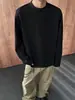 Sudadera casual de manga larga deconstruida gris para hombre, estilo streetwear americano otoño/invierno, corte regular, cleanfit, adecuada como capa interior o camiseta base