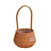 Cesta de flores de mão trançada em imitação de rattan, cesta trançada para armazenamento doméstico, cesta de presente para feriado, cesta para arranjo floral estilo pastoral