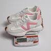Zapatos deportivos casuales para mujer de talla grande transfronterizos 2026, zapatos casuales deportivos para mujer de cintura delgada en stock