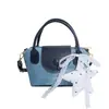 Bolso de mano cuadrado pequeño estilo fresco y dulce al por mayor para mujer, nuevo modelo de verano 2026, bolso de hombro con bloques de color, bolso cruzado de moda