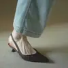 Sapatos de Salto Agulha Cor Sólida Estilo Britânico Retrô Femininos 2026 Estilo Quente de Celebridade da Internet Confortáveis para Ficar em Pé por Muito Tempo Frescos Elegantes Sapatos Profissionais