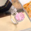 Anillo de Diseño de Lujo con Piedras Preciosas de Colores para Mujer, Anillo de Ardilla con Gema Tipo Cubo de Azúcar Santa María, Recomendado en Xiaohongshu Transfronterizo