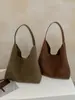 Bolsa de palha tecida transfronteiriça nova, item de venda quente, design minimalista e único, bolsa de ombro, bolsa de ombro de grande capacidade