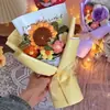 Buquê de rosas e tulipas de lã tricotado à mão, produto acabado, presente de Dia dos Namorados para namorada, presente de aniversário