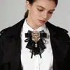 Europeu e Americano Transfronteiriço Retrô Azul Bordado Pesado Strass Borboleta Presente de Casamento Gravata Borboleta Homens e Mulheres Renda Fita Fluida Broche Acessórios