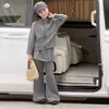 Conjunto Deportivo para Niñas 2026 Otoño Nuevo Estilo para Niños Mayores: Conjunto de Dos Piezas: Chaqueta con Cuello Alto con Cremallera, Solapa Trasera y Pantalones Ligeramente Acampanados