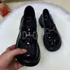 Plataforma de Venda Quente Mocassins Femininos Outono 2026 Novo Estilo Versátil Solado Macio Sapatos Femininos Estilo Britânico Sapatilhas Pequenas de Couro Femininas