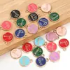 Colgante de etiqueta de beso con letra inglesa, redondo, aleación, doble cara, gota de aceite, colgante pequeño, pulsera, collar, joyería DIY