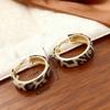 Pendientes de Cuero Estilo Maillard con Estampado de Leopardo, Pendientes de Lujo Accesible Retro que Conservan el Color Dorado Real, Pendientes Hechos a Mano de PU con Aguja de Plata Transfronterizos