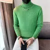 Suéter de punto de cuello alto para hombre y mujer, corte ajustado, diseño a rayas de lujo ligero, capa interior cálida para otoño e invierno, camisa base casual y versátil