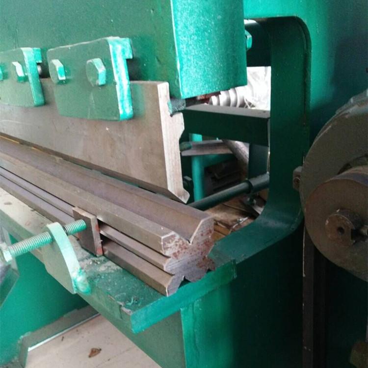 749728998734857502_副本