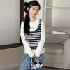 Coleção Outono 2026: Camiseta Listrada Estilosa para Meninas, Camisa Básica Casual de Manga Longa, Conjunto de Duas Peças com Calça Jeans Larga Solta
