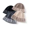 Nuevo Sombrero de Lana Retro para Otoño e Invierno para Parejas, Sombrero de Punto Cálido de Diseñador para Otoño e Invierno con Patrón de Diamantes y Combinación de Colores, Sombrero para el Frío