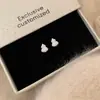 Aretes de Calabaza Pequeña de Diamantes Brillantes con Monedas de Cobre, Diseño Hueco, Elegantes y Versátiles para Mujer, Aretes de Alta Gama, Lujo Ligero, Estilo Popular para Transmisiones en Vivo