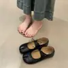 Nuevos Zapatos Mary Jane con Cordones Franceses de Otoño 2025 para Mujer Piel Suave Bailarinas de Suela Blanda Punta Dividida Pezuñas de Cerdo