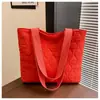 Bolsa de Inverno Bolha Acolchoada com Padrão de Losangos da Moda para Mulheres, Bolsa de Ombro de Grande Capacidade de Fábrica de Comércio Exterior