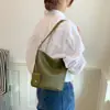 Bolsa de palha trançada estilo coreano retrô despojada para mulheres, novo modelo 2026, grande capacidade, bolsa versátil para o ombro para o dia a dia