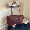 Bolso Retro de Ante de Gran Capacidad 2025 Nuevo Versátil para Viajes Diarios Bolso de Hombro Axila para Mujer Bolso de Mano Tote