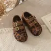 Zapatos Mary Jane estilo retro para niñas, con diseño de puntera dividida sintética, nueva colección primavera/otoño, completamente cerrados, con acabado similar al ante y estilo inspirado en Birkenstock, adecuados para niñas pequeñas