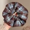 Las ligas para el cabello para niños de estilo coreano, con un diseño relajado y elegante, son perfectas para crear un moño chic.. Estas ligas para el cabello de alta calidad ofrecen una excelente elasticidad y están diseñadas específicamente para niñas