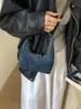 Bolso de Nicho de Gama Alta para Mujer Otoño e Invierno 2025 Nuevo Bolso Cruzado Retro Escarchado Bolso Bandolera Popular Informal Bolso Dumpling