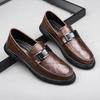 Sapatos de Couro Business Casual para Homens, Slip-Ons, Sapatos Jovens da Moda de Sola Grossa, Sapatos para Dirigir, Sapatos Individuais para Quatro Estações, Sapatos Masculinos de Couro de Vaca