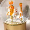 Carrusel Bola de nieve Parque de atracciones turísticas Adornos de artesanía de resina Atracciones populares Recuerdo Personalización de bola de cristal