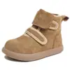2026 Invierno Nuevo Estilo Niñas Moda Infantil Zapatos de Algodón Niños Medianos y Grandes Estudiantes Botas de Nieve Engrosadas Zapatos Retro Birkenstock Venta al por Mayor