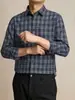 Camisa de cuadros de manga larga casual de negocios para hombre, estilo nuevo de otoño e invierno, chaqueta tipo camisa de lana simple y moderna para hombre