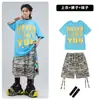 Ropa Moderna de Street Dance para Niños Conjunto de Pantalones Camuflados de Manga Corta Azules y Amarillos Hip-Hop Atuendo de Hip-Hop Elegante para Actuación de Niños para Niños