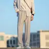 Calça estilo retrô americano, calça casual da moda, calça de corte reto, coleção de primavera masculina, estilo japonês, tecido fluido, estiloso e descolado, calça longa de corte reto, calça social
