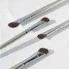 Brocha Pequeña para Sombras de Nariz en Forma de Hoce de Oro Rosa, Brocha Profesional de Maquillaje Angulada, Brocha para Difuminar, Brocha para Contorno, Brocha Angulada para Sombras del Puente Nasal