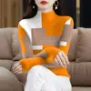 Camiseta Interior de Manga Larga con Cuello Alto y Estampado de Terciopelo Engrosado para Primavera y Otoño para Mujeres de Mediana Edad y Mayores, Top de Gama Alta que Cubre el Vientre